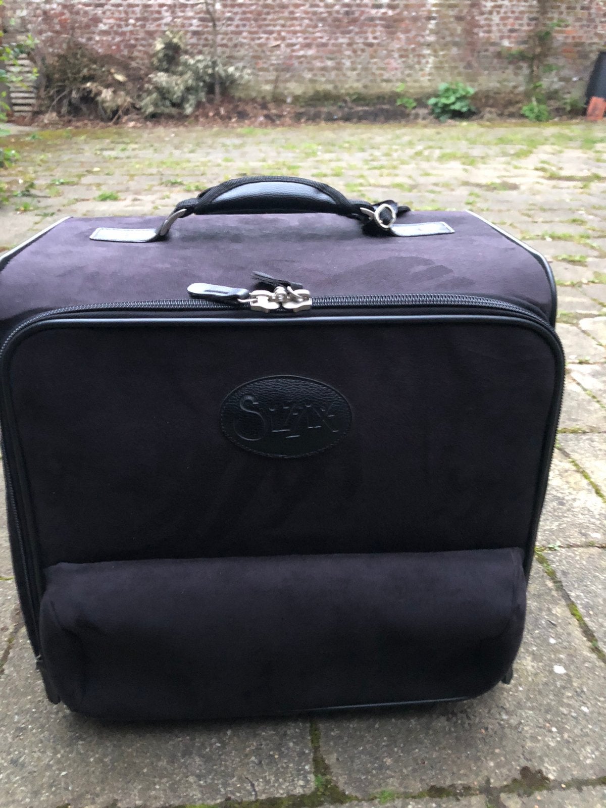 Valise très bon qualité, Bijoux, Sacs & Beauté, Valises, Enlèvement, Comme neuf