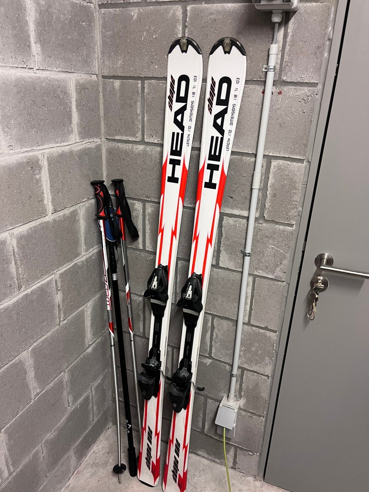 Head Alpine ski’s, 160 à 180 cm, Carving, Comme neuf, Enlèvement