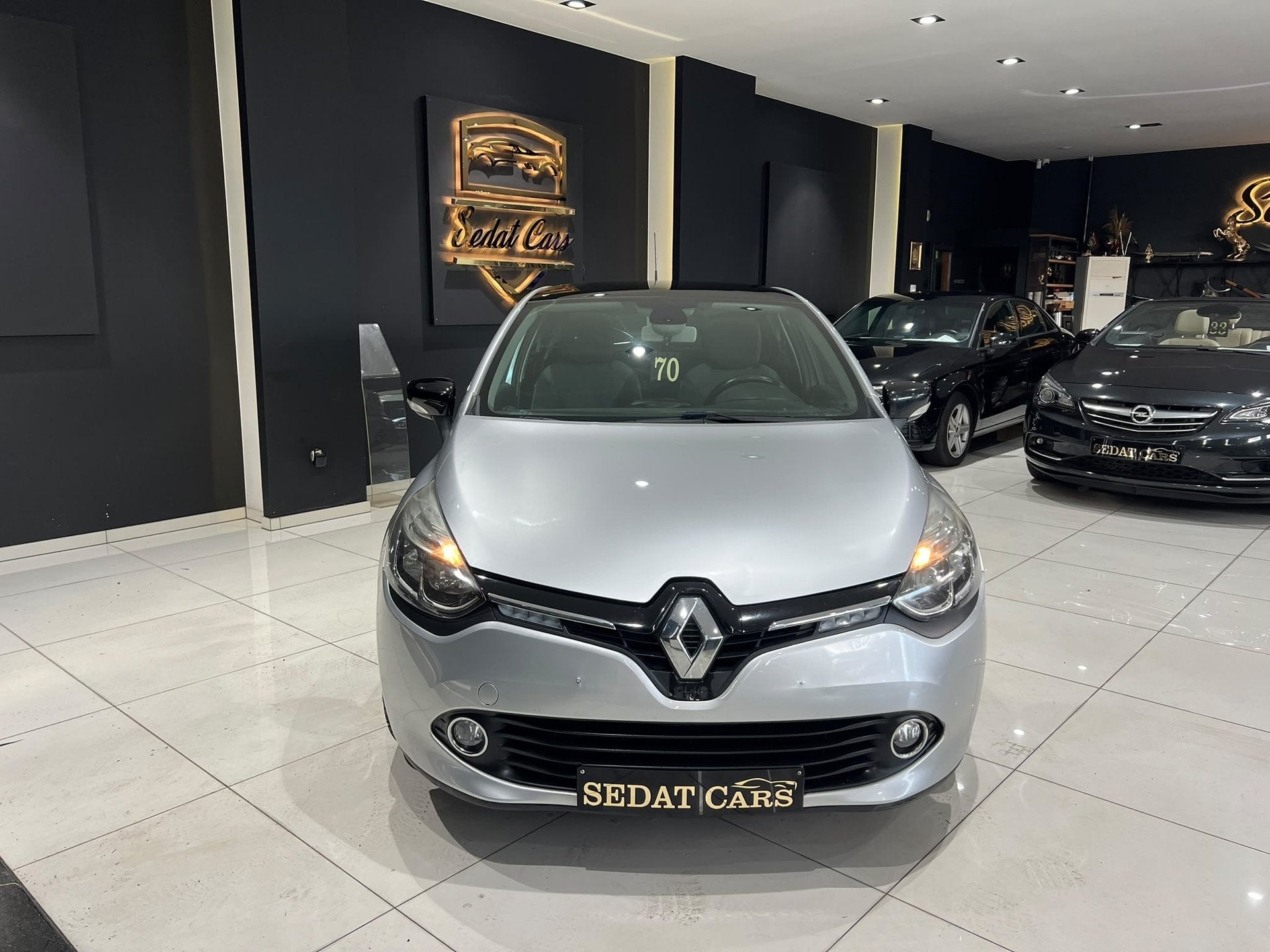 RENAULT CLIO IV 0.9 TCe 90 eco² Luxe ENERGY Start&Stop, Autos, Achat, 898 cm³, Entreprise, 65 kW