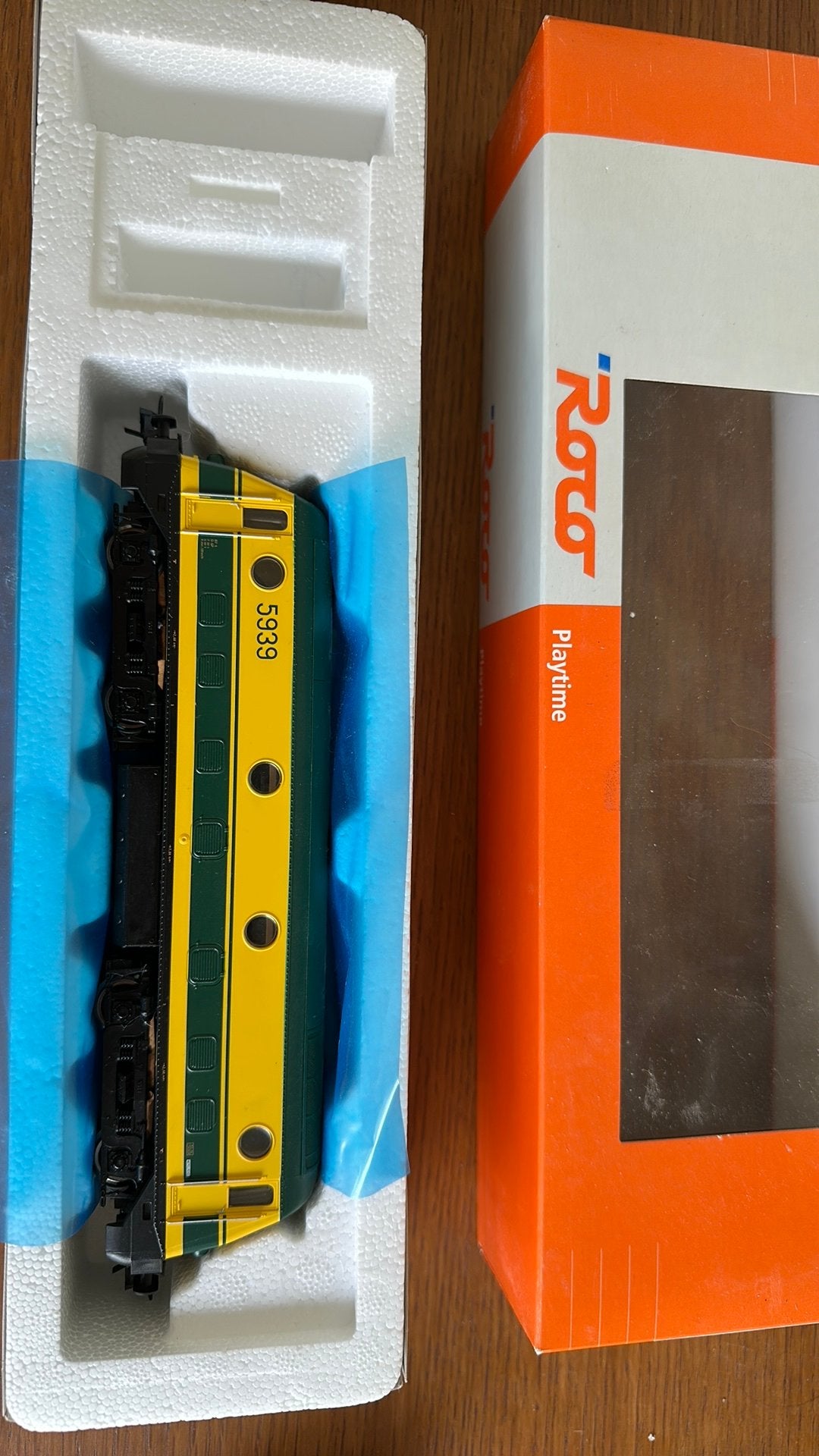 Locomotive diesel SNCB serie 59 Roco, Analogique, Comme neuf, Courant continu, Locomotive