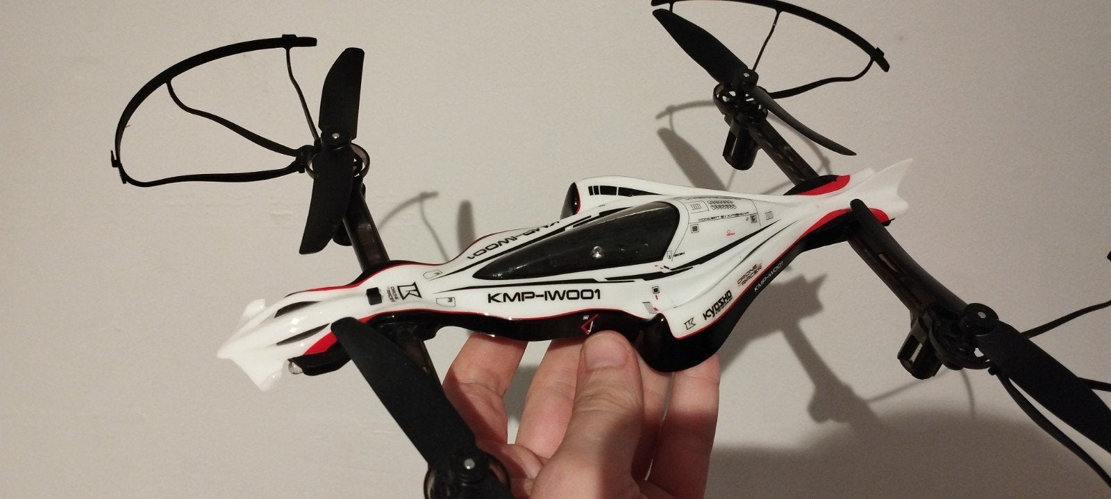 Drone kyosho Racer radiocommandé rc vintage futaba T2M, Hobby & Loisirs créatifs, Enlèvement ou Envoi