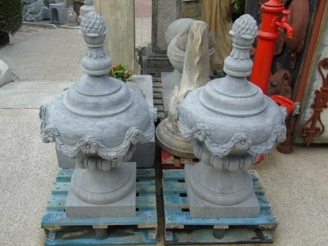 tête de colonne , pilastre pierre bleu , arduin ., Enlèvement, Neuf