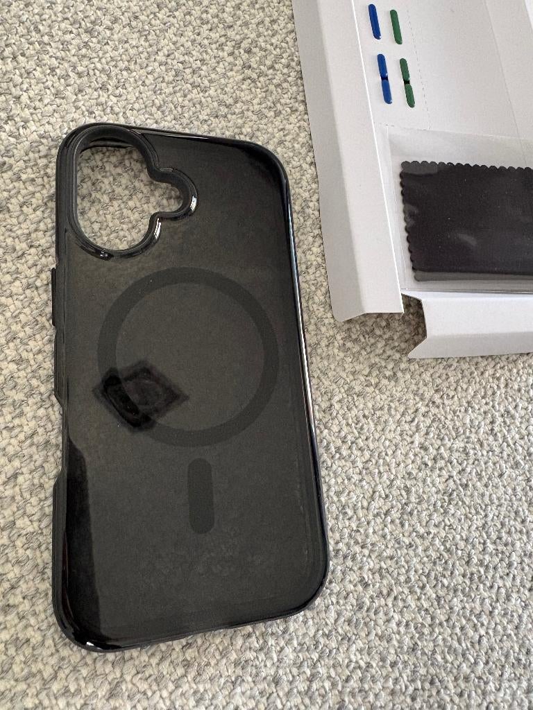 Iphone 16 - GSM-hoesje - !!! Nieuw !!!, Ophalen of Verzenden, Nieuw, Hoesje of Tasje