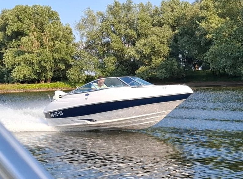 Style 190 Bowrider, Watersport en Boten, Ophalen, 120 tot 200 pk, Zo goed als nieuw, Buitenboordmotor