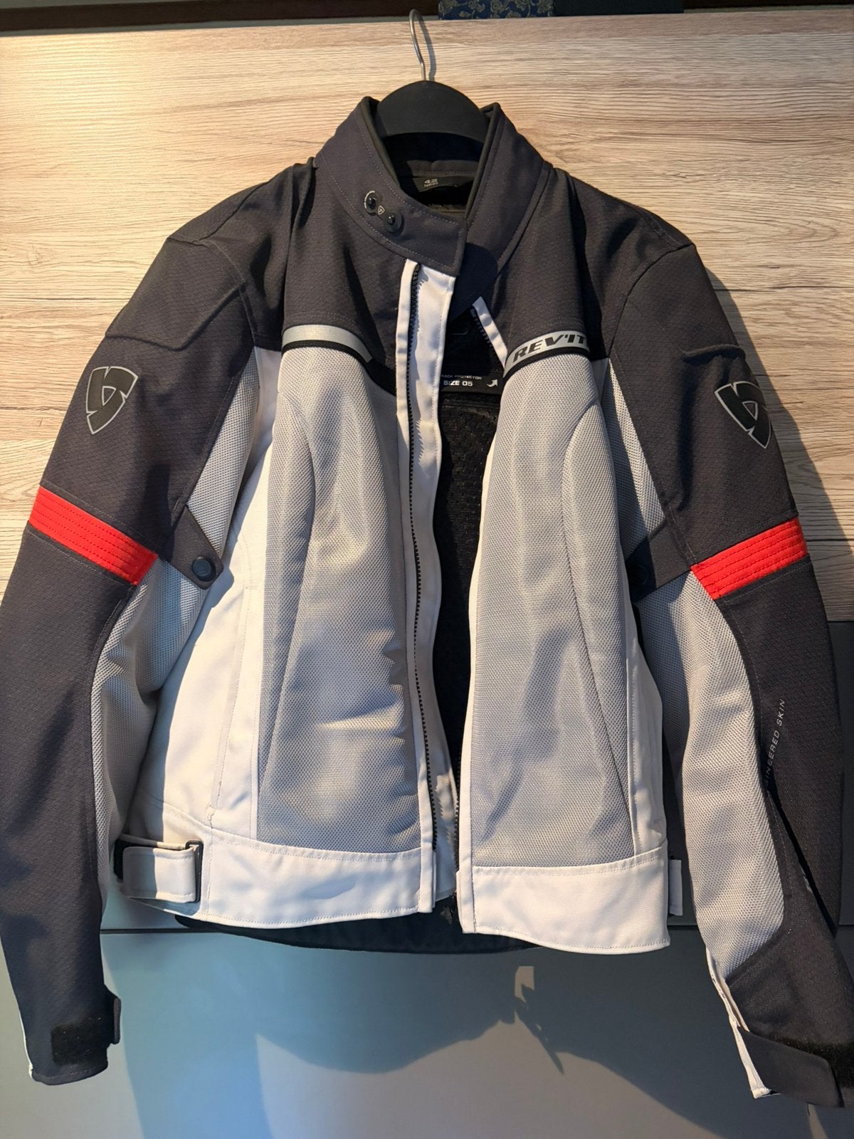 Motopak - 2 delig en kan aan elkaar ritsen, Motoren, Ophalen