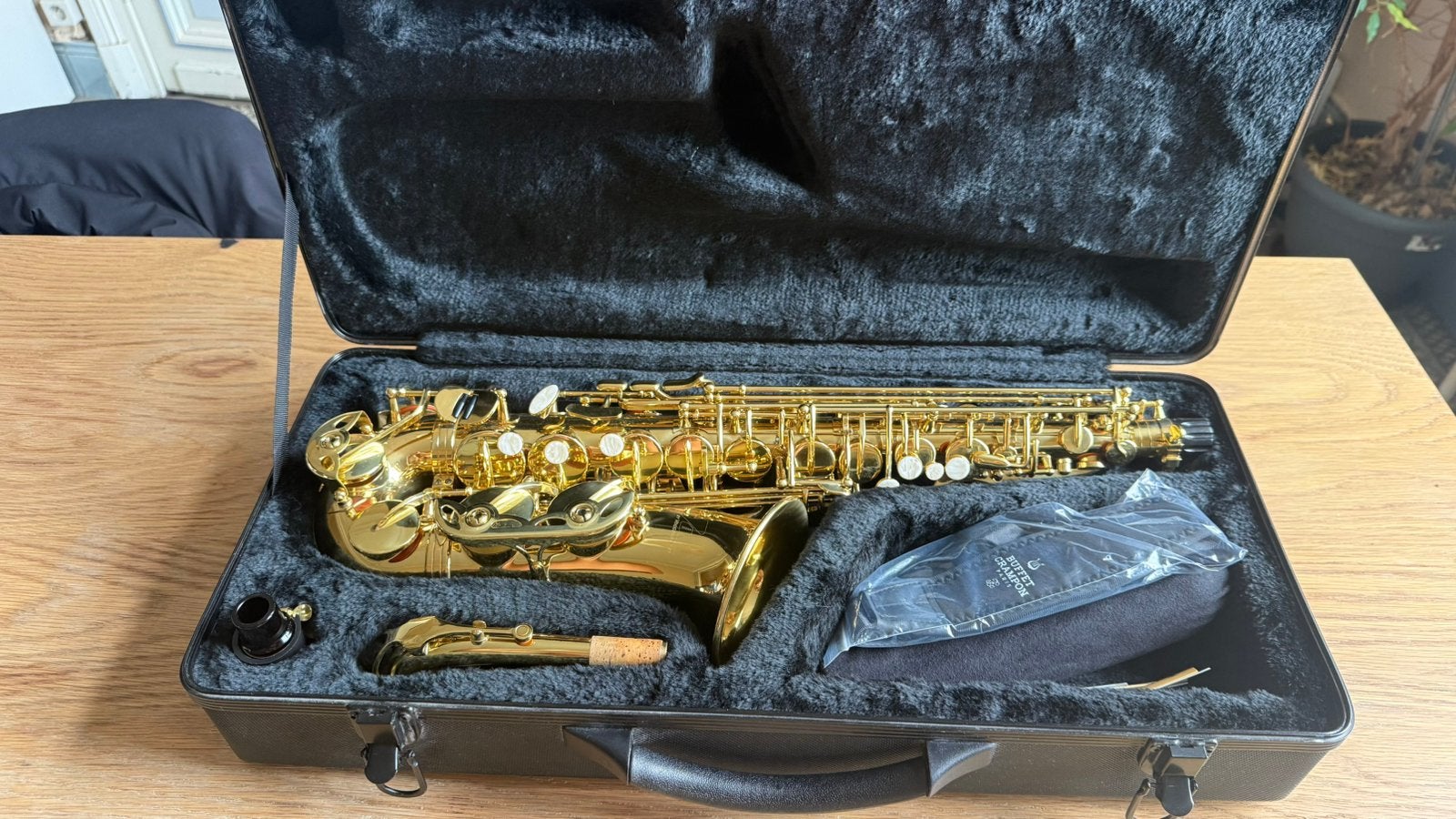 Saxophone Alto - Volt By Voggenreiter +Accessoires NEUFS, Musique & Instruments, Enlèvement, Comme neuf, Alto, Avec valise