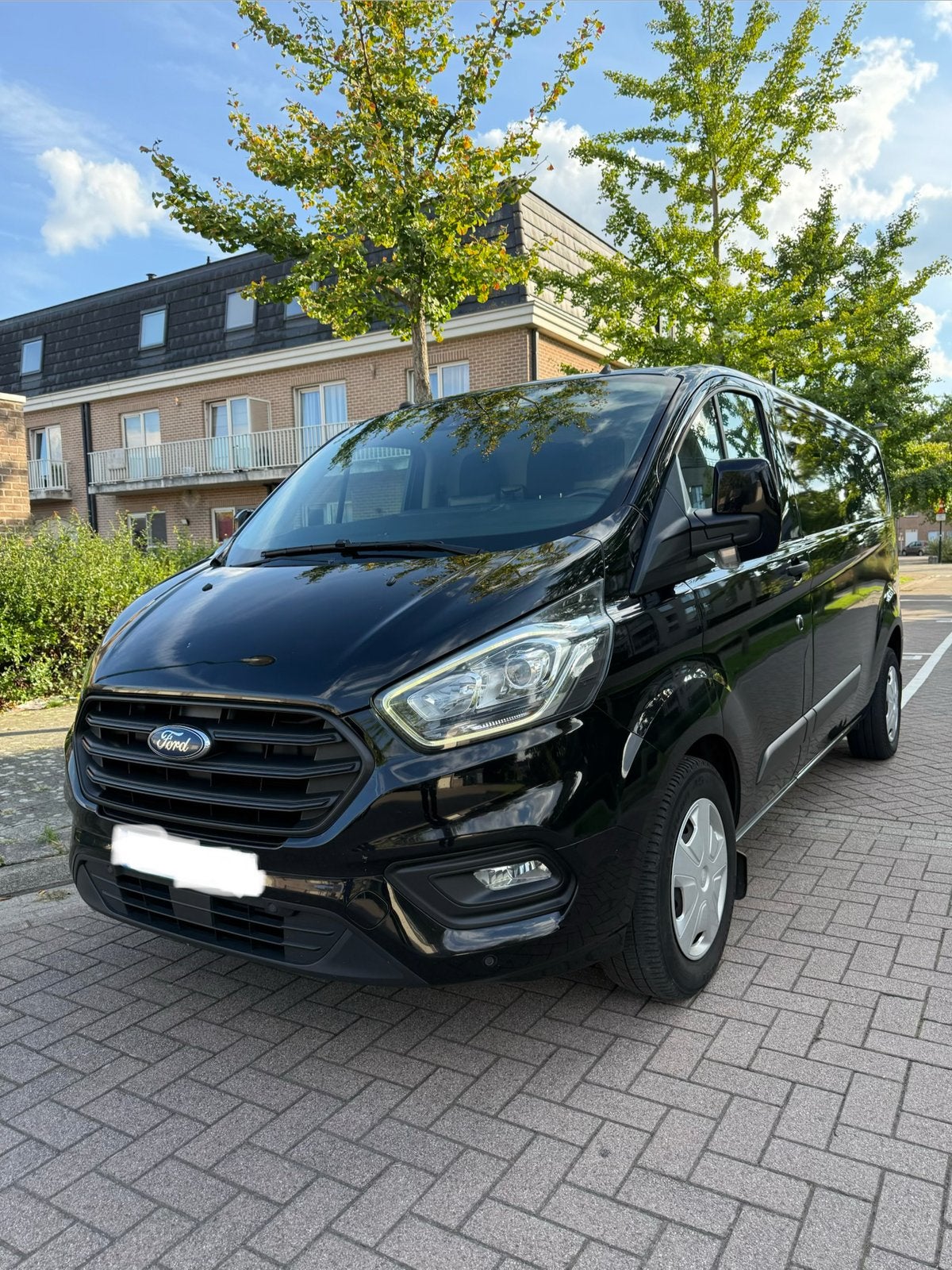 Ford Transit Custom 2.0 TDCI - L2H1 - Automaat - Full option, Auto's, Automaat, Dealer onderhouden, Diesel, Particulier