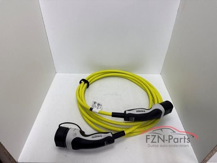 Skoda Octavia Hybride oplaadkabel lader (1EA971639G), Gebruikt