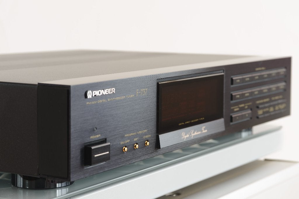 Pioneer F-737 audiophile tuner, TV, Hi-fi & Vidéo, Tuners, Enlèvement, Comme neuf