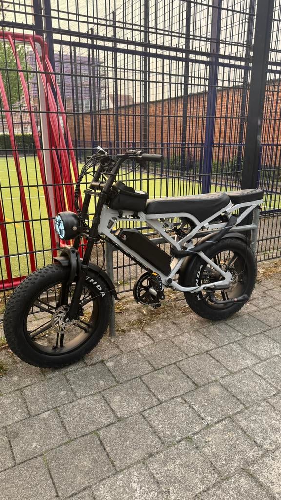 Fatbike V20 pro 2026, Fietsen en Brommers, Ophalen, Zo goed als nieuw, 50 km per accu of meer