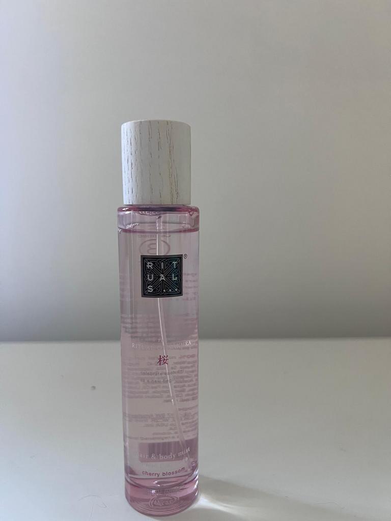 Rituals of Sakura hair & body mist, Handtassen en Accessoires, Uiterlijk | Parfum, Ophalen, Nieuw