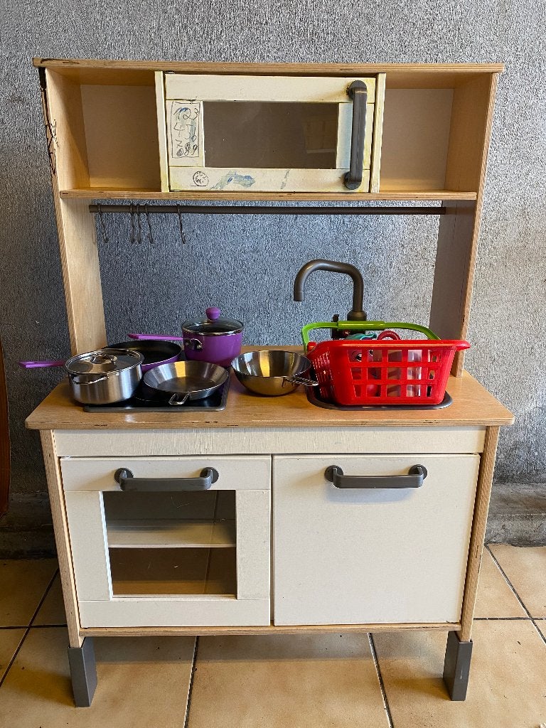 İkea keukentje, Enlèvement, Utilisé, Bois, Jouer à la cuisine