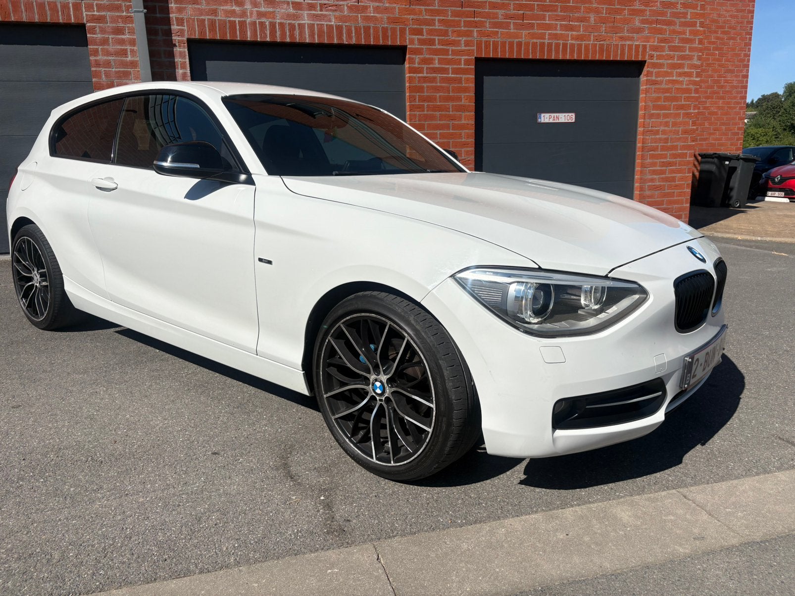 Bmw serie 1 f20, Autos, BMW, Euro 5, Achat, Pack sport, Noir