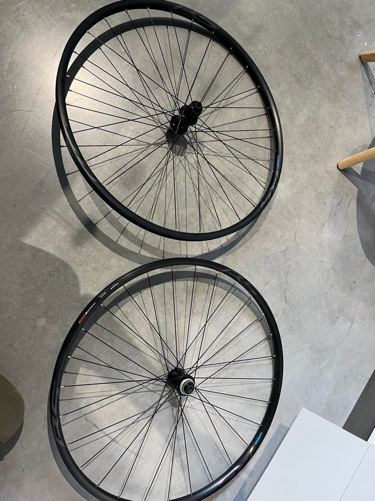 Shimano RS wielset, Enlèvement, Neuf, Roue