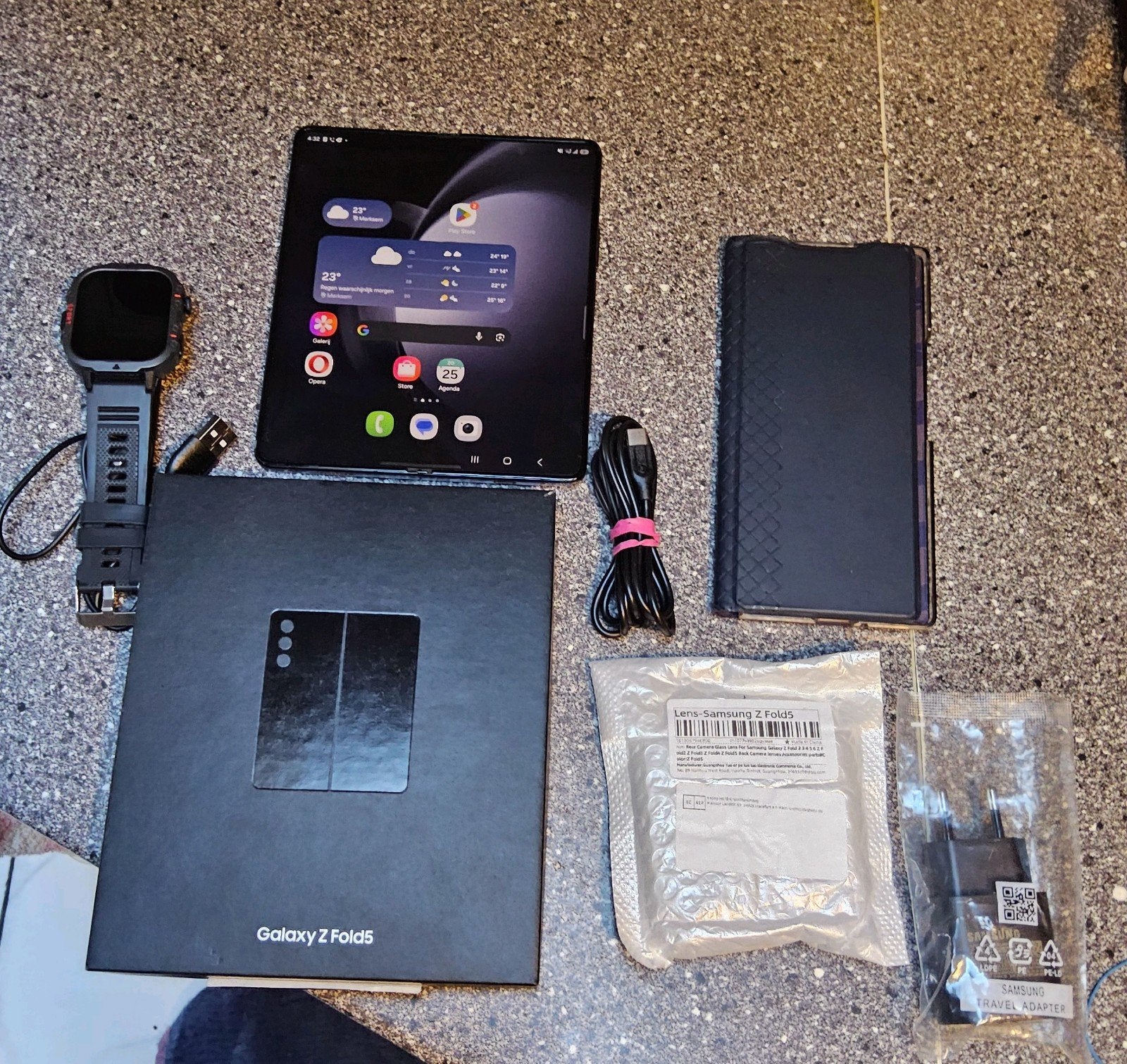 Samsung Galaxy Z Fold 5, 512 Go presque neuf avec accessoire, Télécoms, Enlèvement ou Envoi, Galaxy Z Fold