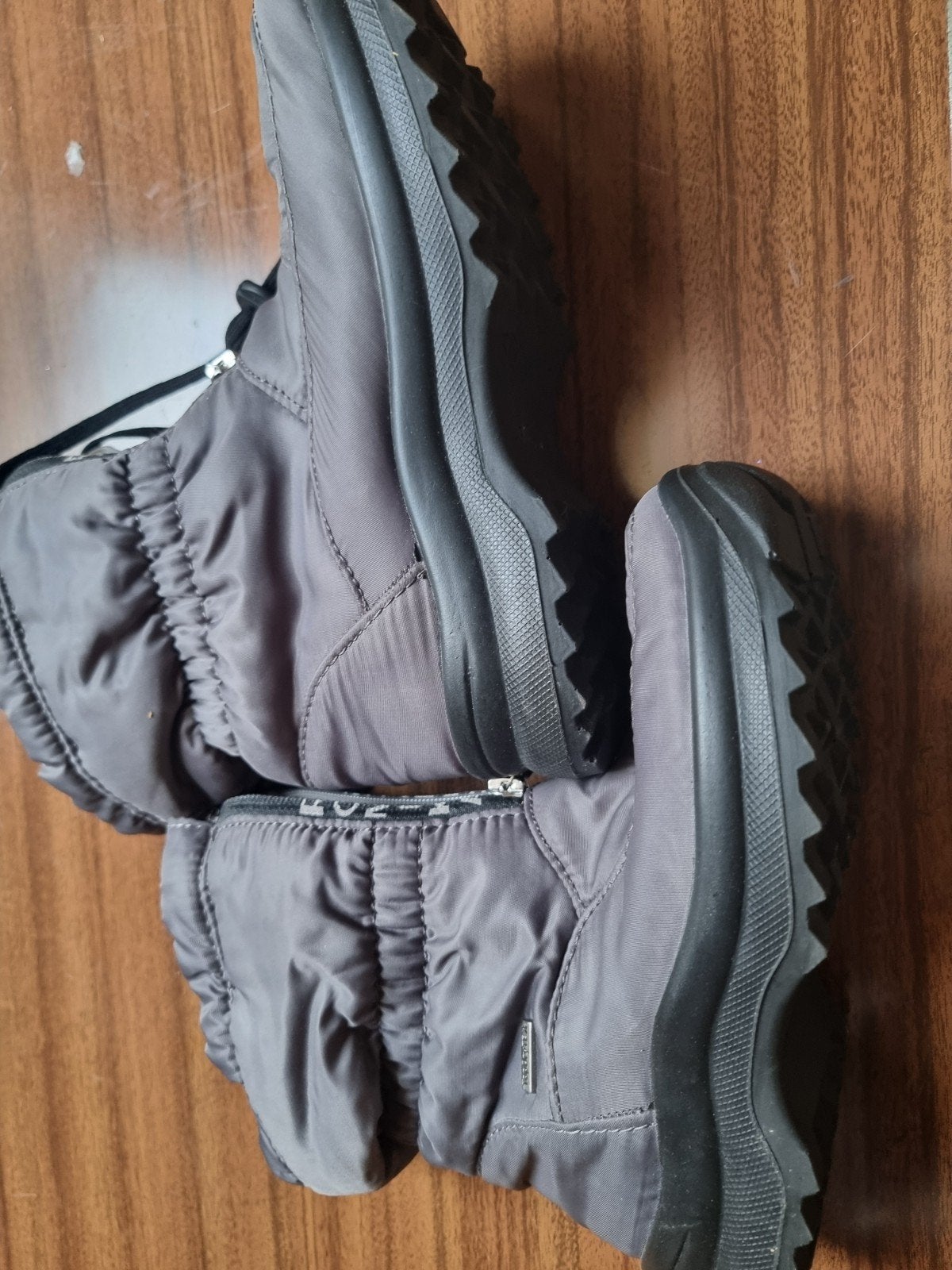 bottines fourrées en goretex, Enfants & Bébés, Comme neuf, Enlèvement, Goretex, Bottes