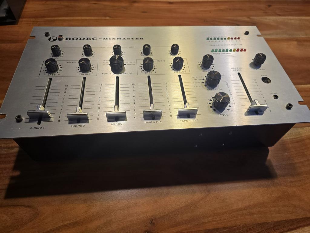 Rodec mixmaster, Muziek en Instrumenten, Ophalen of Verzenden, Zo goed als nieuw