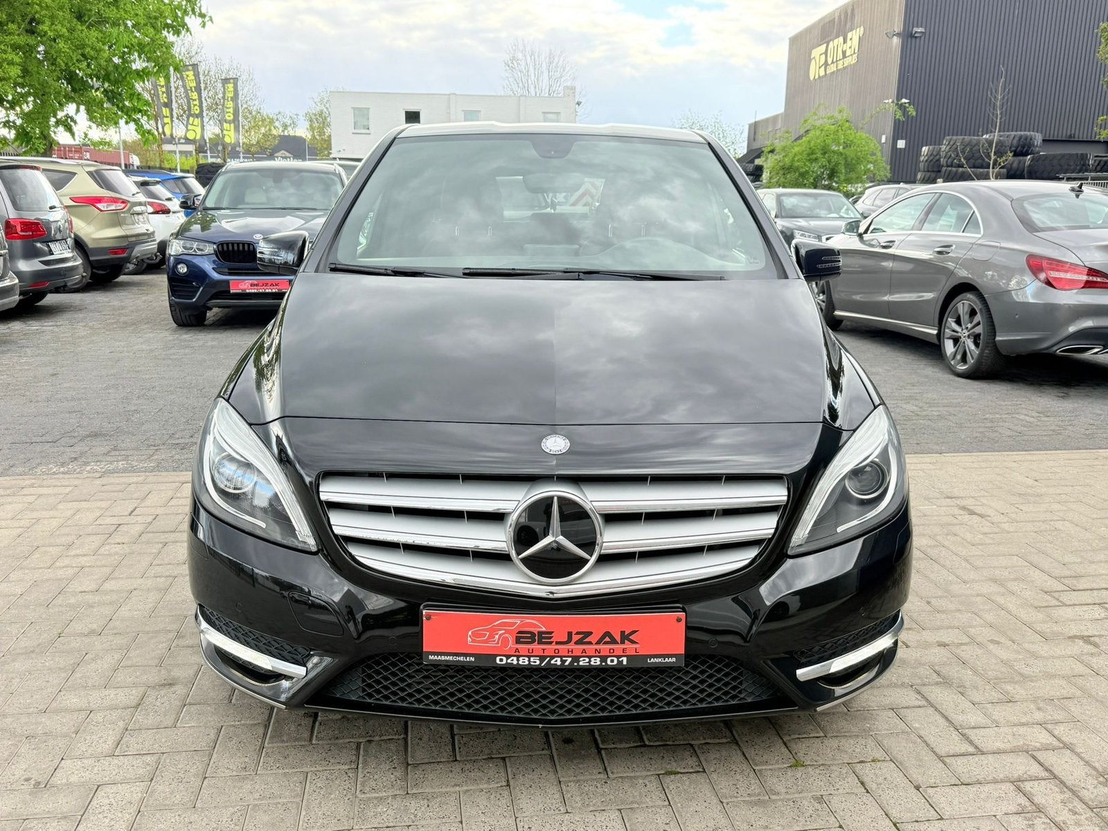 Mercedes B180 CDI Urban Autm Face-Lift 85.000KM Nieuwstaat, Auto's, Automaat, Euro 5, Bedrijf, Diesel