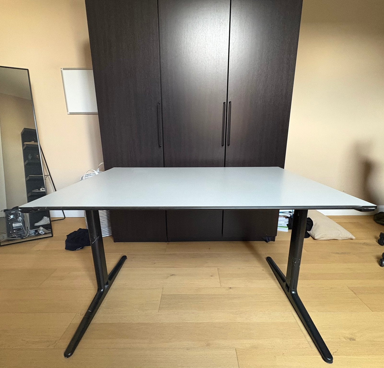 Bureau/tafel, Ophalen, Zo goed als nieuw