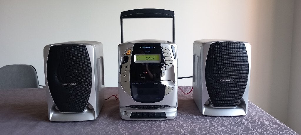 Chaîne Hi-Fi Portable Grundig CDM 700 - Comme neuf, complet, Comme neuf, Micro chaîne, Autres marques, Enlèvement