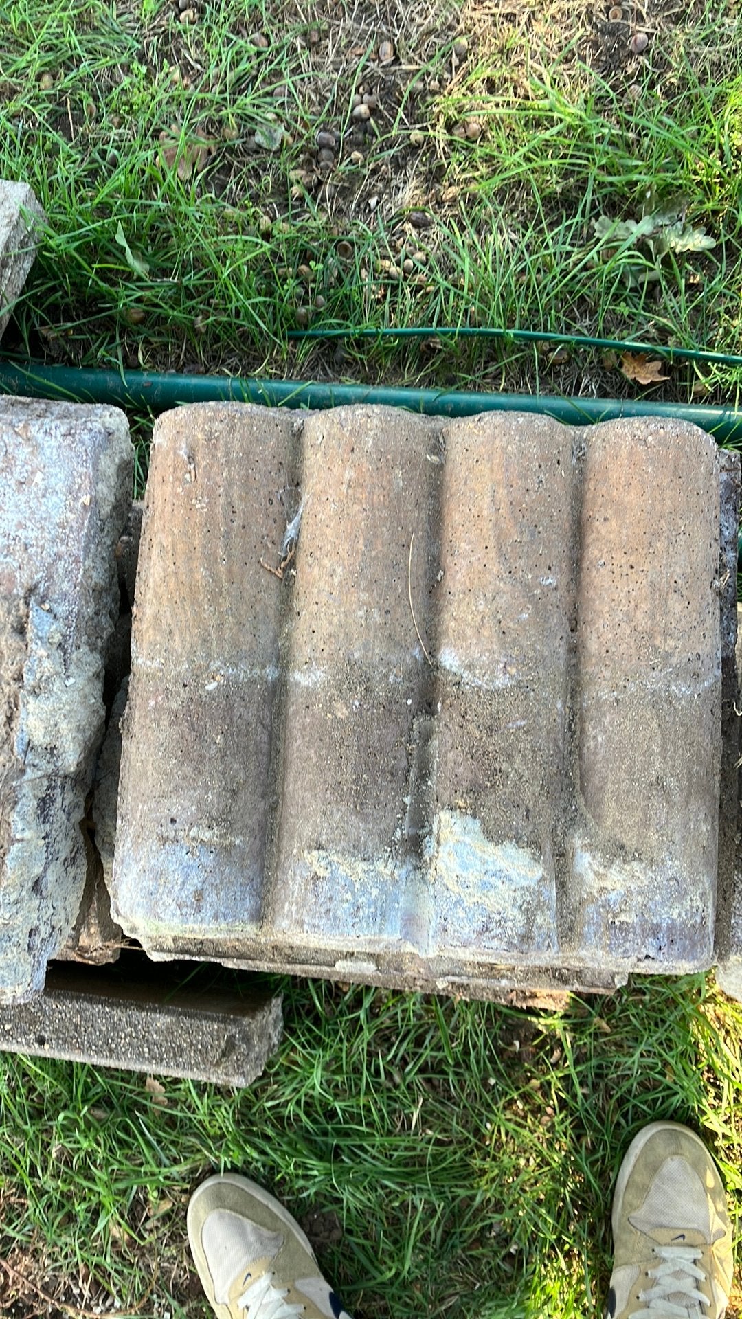 40 betonplaatjes gratis af te halen, Enlèvement, Comme neuf