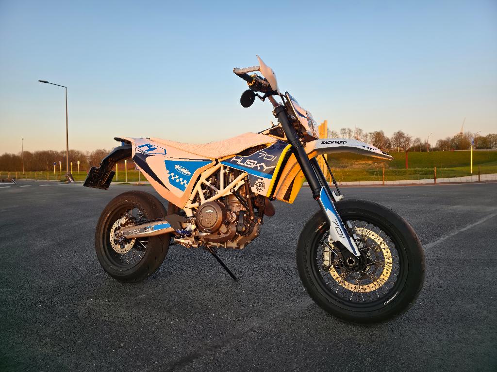Husqvarna 701, Motoren, 700 cc, Occasion, Particulier, Minimaal motorrijbewijs A2