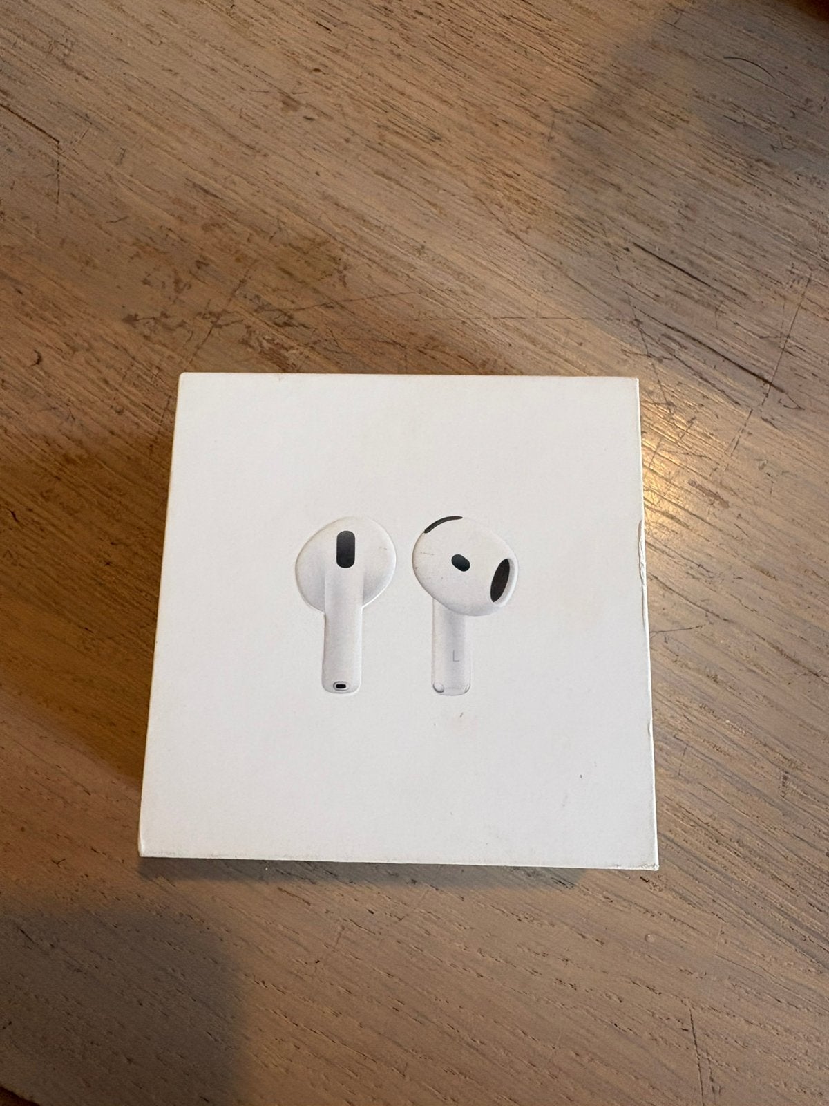 A vendre airpods 4, Télécoms, Téléphonie mobile | Écouteurs, Enlèvement, Comme neuf