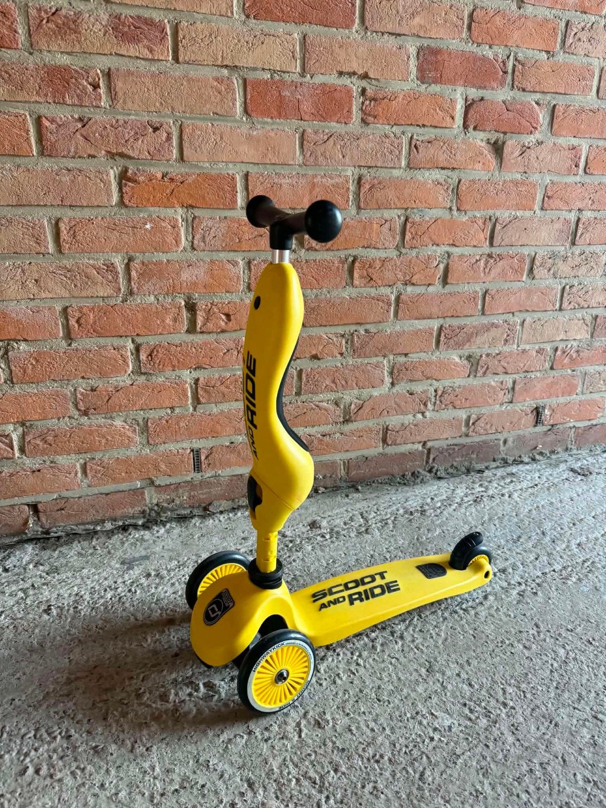 Scoot and ride, Ophalen, Zo goed als nieuw