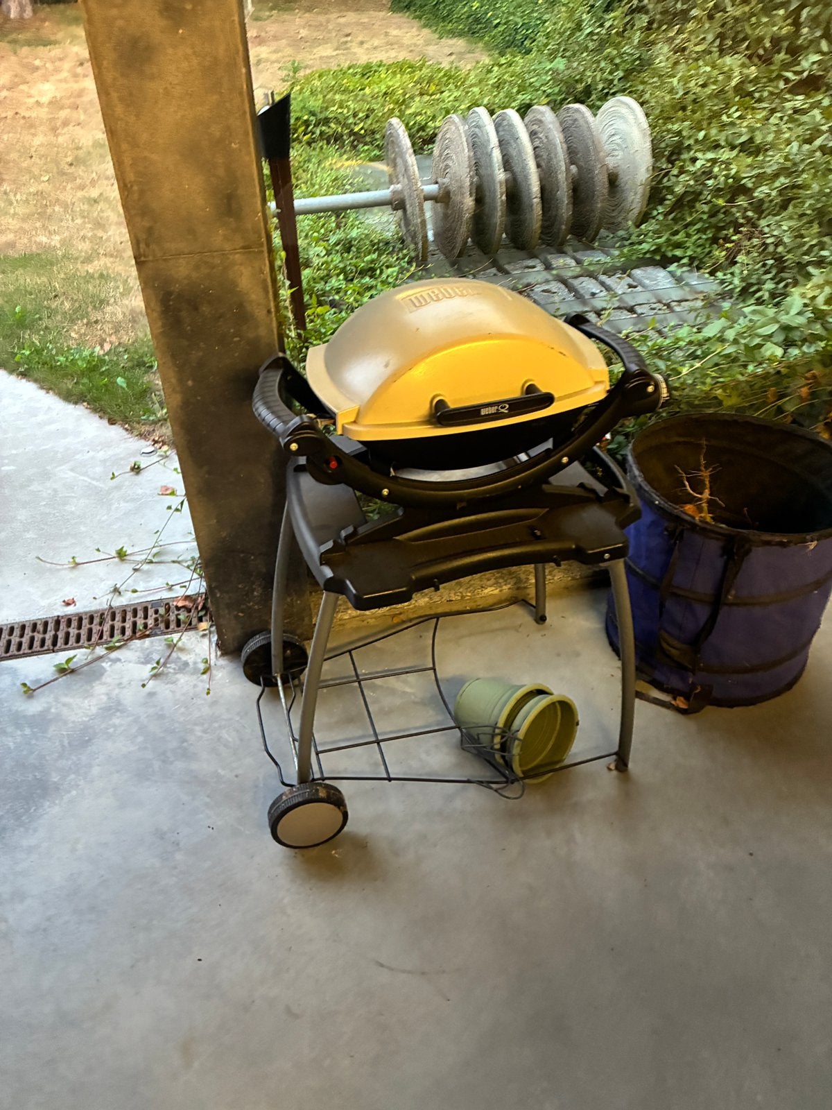 Weber barbecue met pizza plaat, Tuin en Terras, Ophalen, Zo goed als nieuw