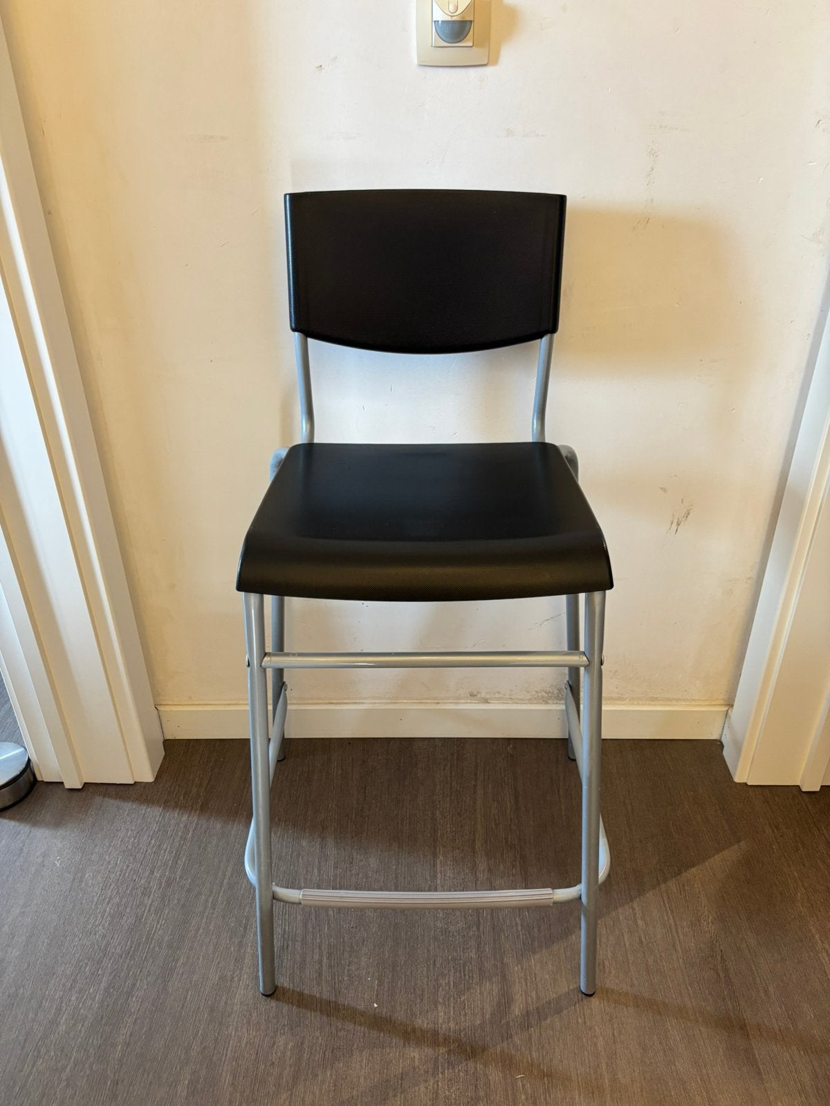 ‘Bar’ stoelen, Huis en Inrichting, Ophalen, Zo goed als nieuw