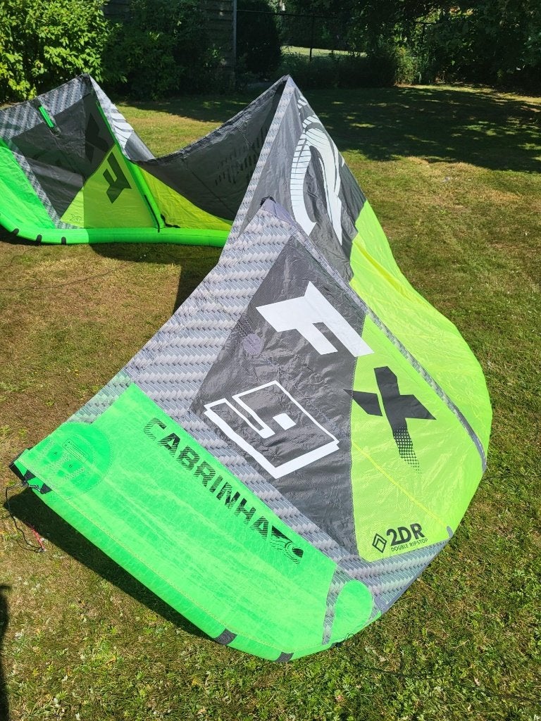 kite cabrinha FX 9 m perfecte staat, Watersport en Boten, Ophalen, Zo goed als nieuw, 9 m², Kite