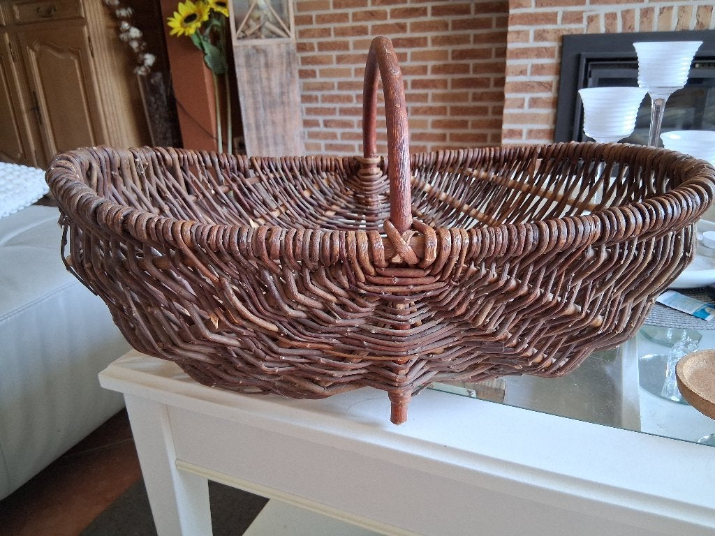 Authenieke franse oogstmand, Ophalen, Gebruikt, Gevlochten, Mand