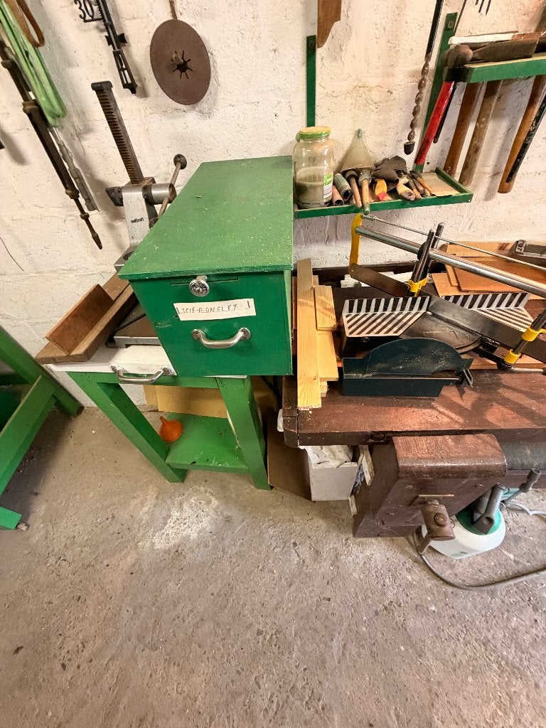 Scie à onglet, Bricolage & Construction, Outillage | Scies mécaniques, Moins de 600 watts, 70 mm ou plus, Enlèvement, Utilisé