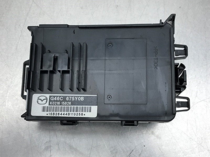 ORDINATEUR UNITE COMMANDE ELECTRONIQUE Mazda (|G46C675Y0B|), Utilisé, Mazda