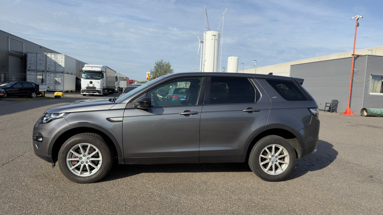 LAND ROVER DISCOVERY SPORT 2.0 TD4 LICHTE VRACHT GARANTIE, Auto's, Automaat, Stof, 139 g/km, 4 cilinders