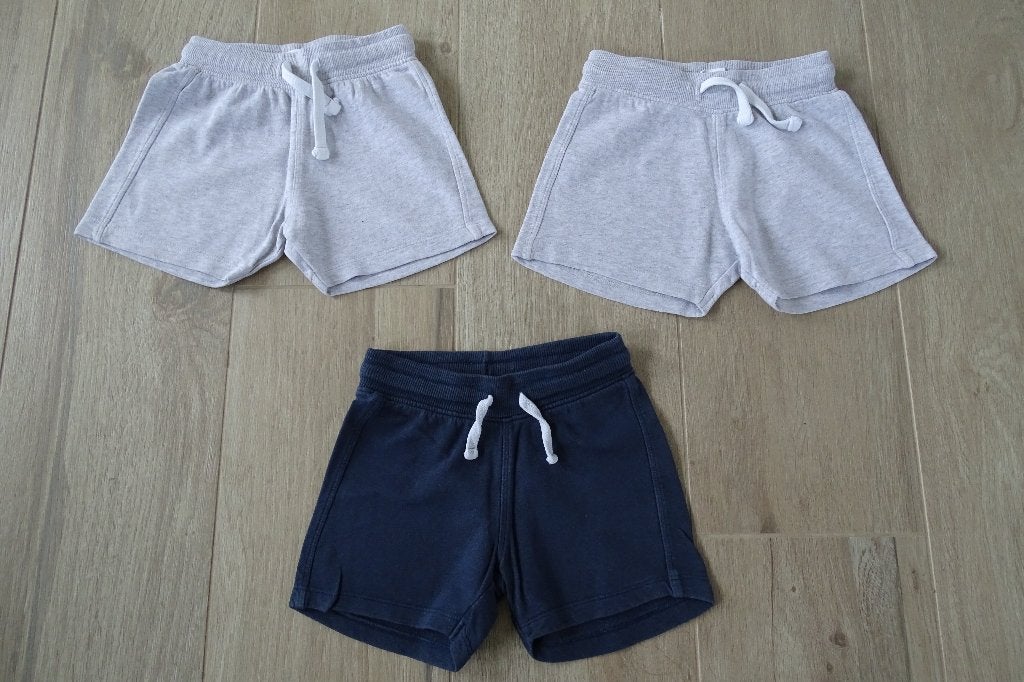 Set van 3 shorten / broekjes Hema maat 92, Kinderen en Baby's, Kinderkleding | Maat 92, Broek, Gebruikt, Ophalen of Verzenden
