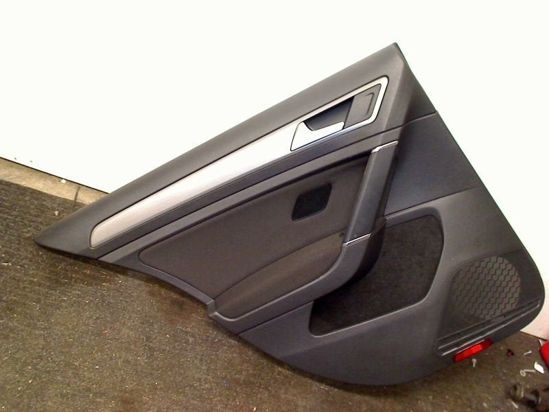 PANNEAU DE PORTE ARRIÈRE GAUCHE Volkswagen Golf VII (AUA), Volkswagen, Volkswagen AG, Utilisé, Kundenbetreuung@volkswagen.de