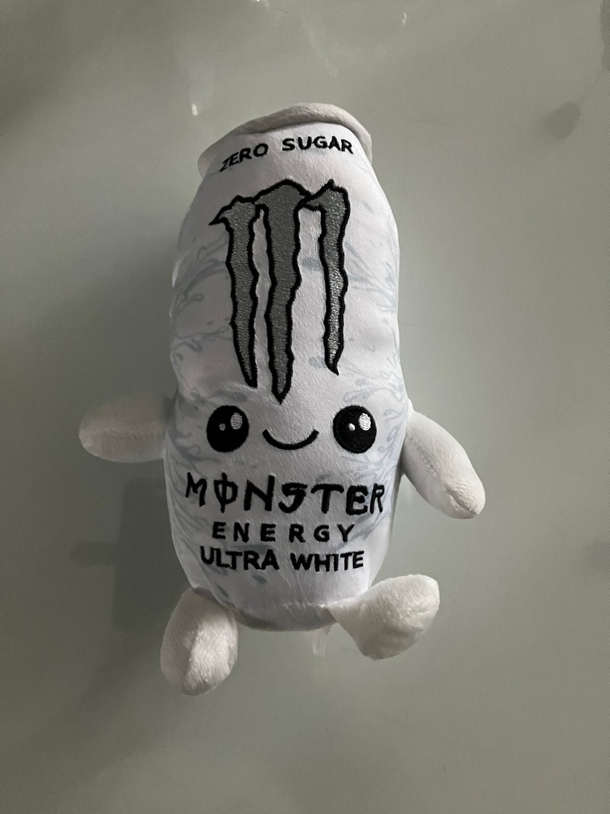 Knuffel monster energy white. Nieuw, Enlèvement ou Envoi, Neuf