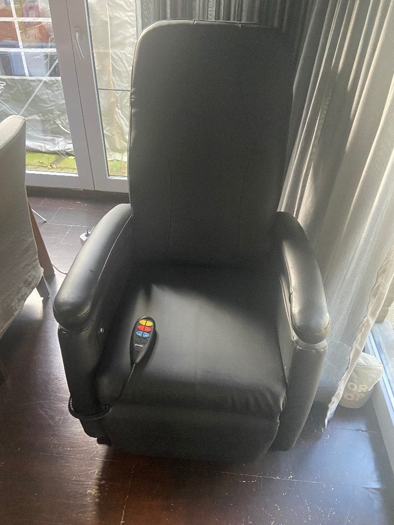 Fitform Elektrische Sta-op Stoel / Relaxzetel – leder, Maison & Meubles, 75 à 100 cm, Enlèvement, Utilisé, 50 à 75 cm