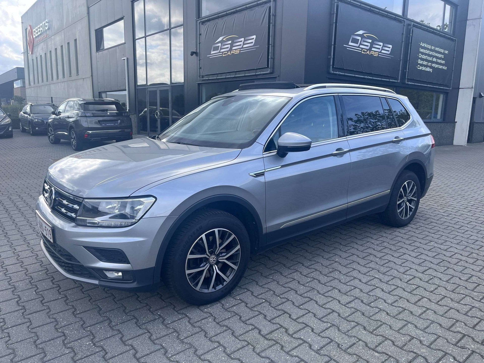 Volkswagen Tiguan Allspace 1.5 TSI Comfort 7-zit/Pano/Trekha, Autos, Argent ou Gris, Achat, Entreprise, 7 places