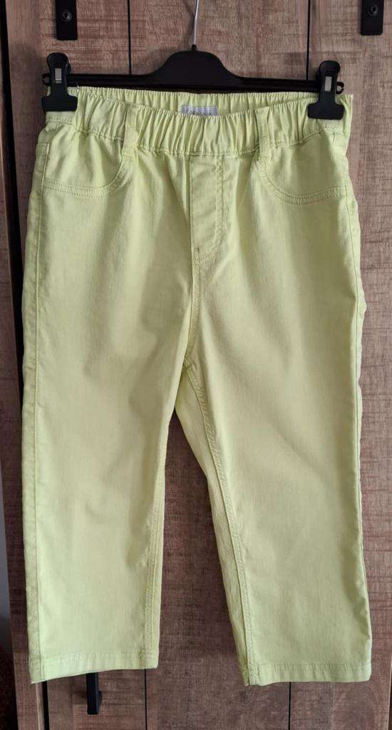 Dames zomer capri/driekwart broeken aan 5 € stuk, Maat 38/40 (M), Overige kleuren, Ophalen of Verzenden, Zo goed als nieuw