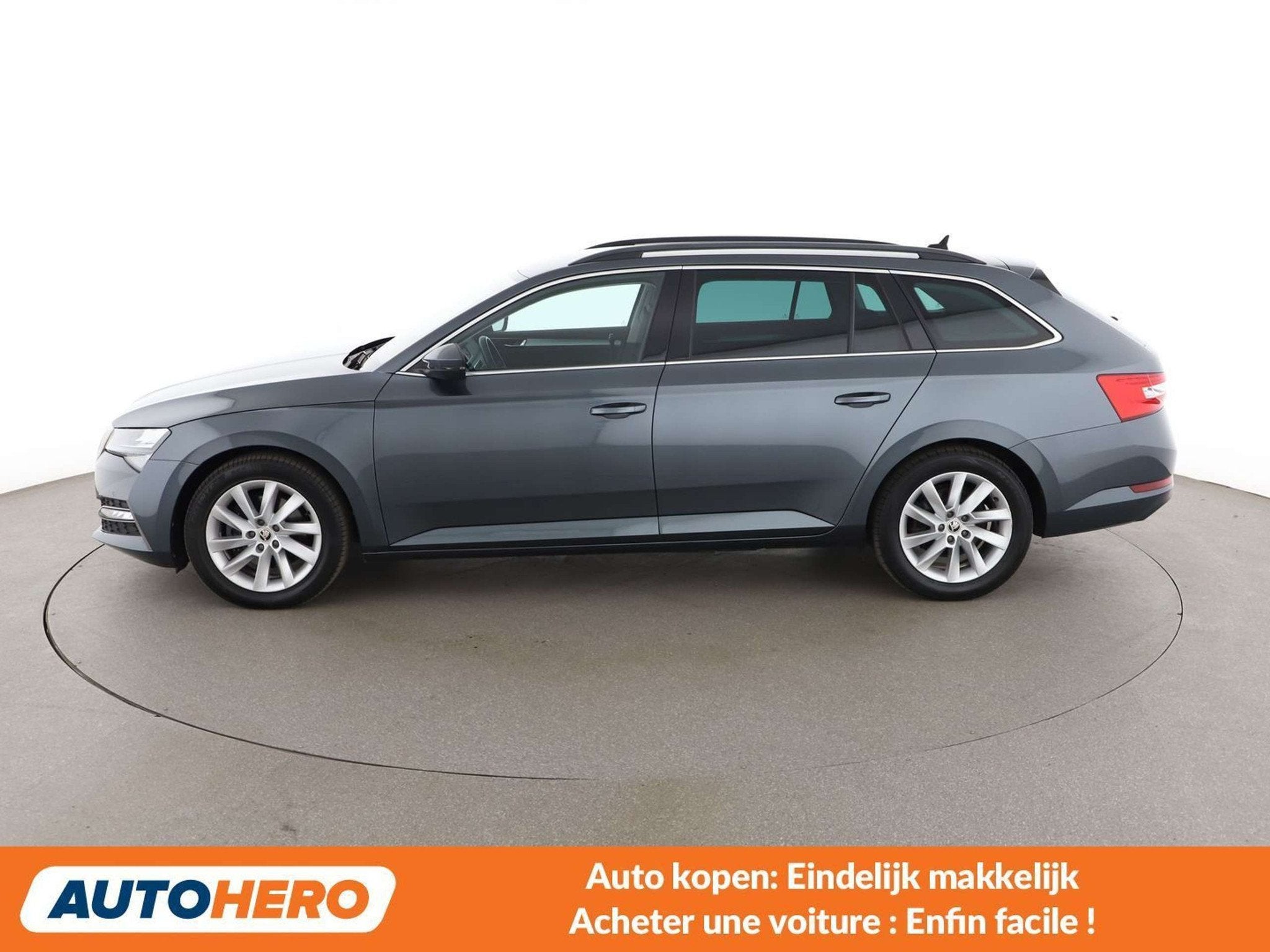 Skoda Superb 1.4 Plug-in Hybrid Ambition iV (automatique), Autos, 1395 cm³, Achat, Noir, 5 portes