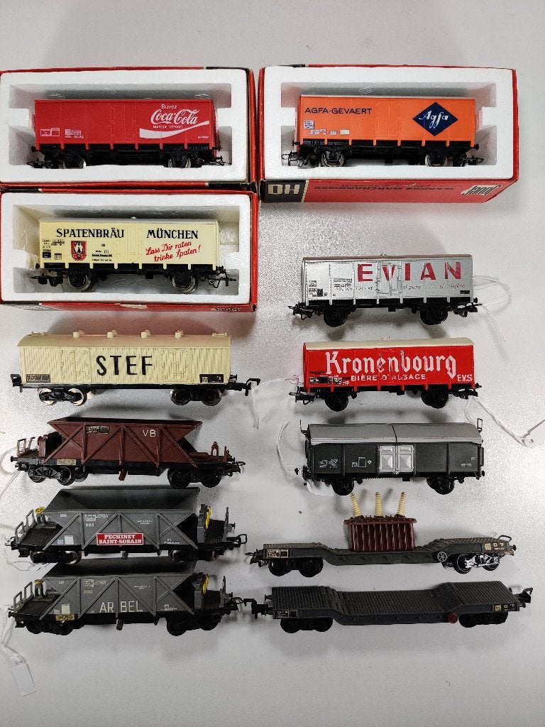 Wagons de marchandises Lot Jouef, années 1960-1970, Analogique, Jouef, Enlèvement ou Envoi, Wagon