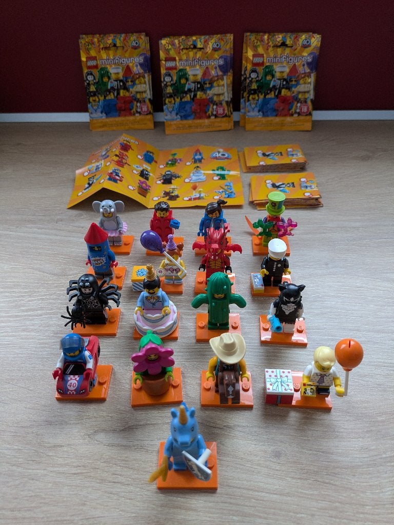 LEGO 71021 - Minifigures série 18 (série complète), Enfants & Bébés, Jouets | Duplo & Lego, Comme neuf, Lego, Minifigurine, Complet