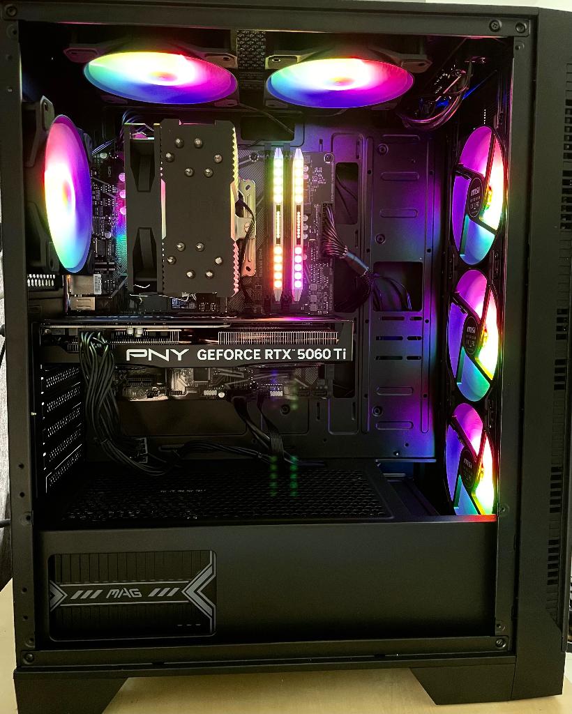 Pc Gamer Ryzen 7 5700x  RTX 5060ti (8G) SSD 1 TB 32GB DDR4, Computers en Software, Desktop Pc's, Ophalen, Zo goed als nieuw, Gaming