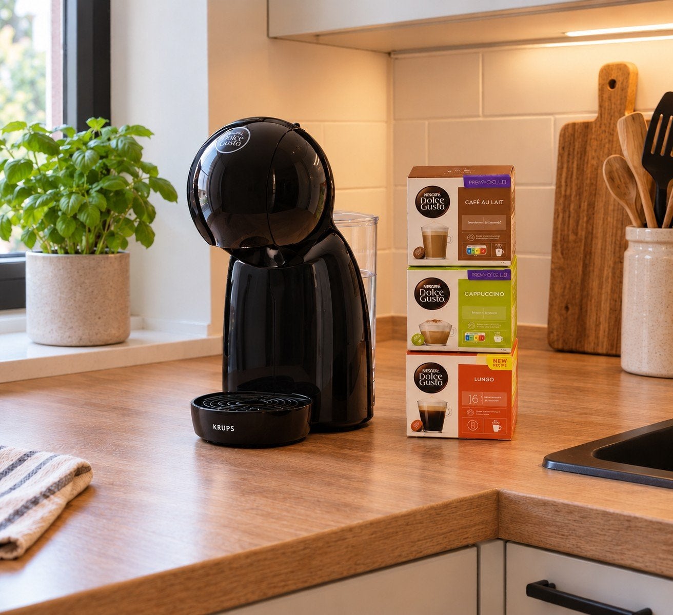 NIEUW – Dolce Gusto koffiemachine + 3 dozen capsules, Ophalen of Verzenden, 1 kopje, Koffiepads en cups, Afneembaar waterreservoir