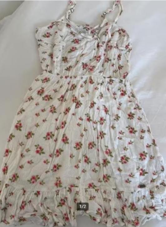 kort bloemen jurkje Superdry maat XS, Kleding | Dames, Jurken, Ophalen of Verzenden, Gedragen, Maat 34 (XS) of kleiner, Boven de knie