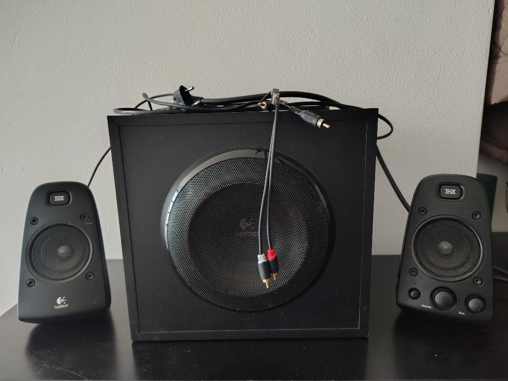 Logitech THX luidsprekers+ subwoofer, Ophalen, Gebruikt, 120 watt of meer, Subwoofer