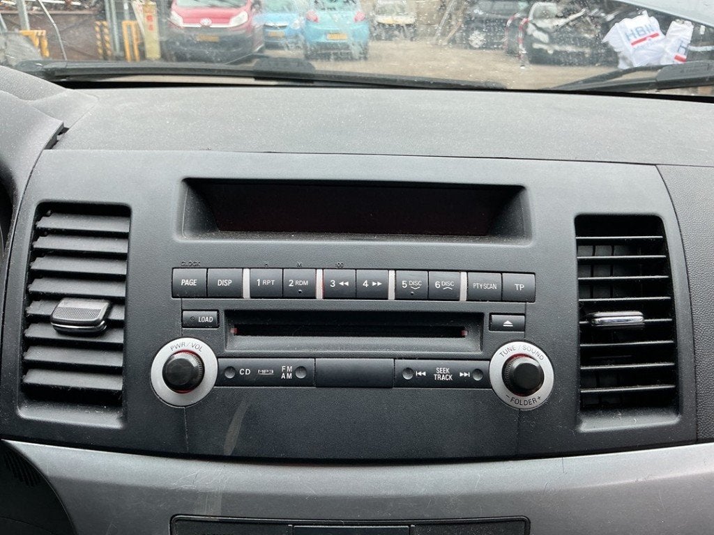 RADIO Mitsubishi Lancer Sportback (CX) (|8701A352|), Info@mitsubishi-motors.de, MITSUBISHI, Utilisé, Mitsubishi