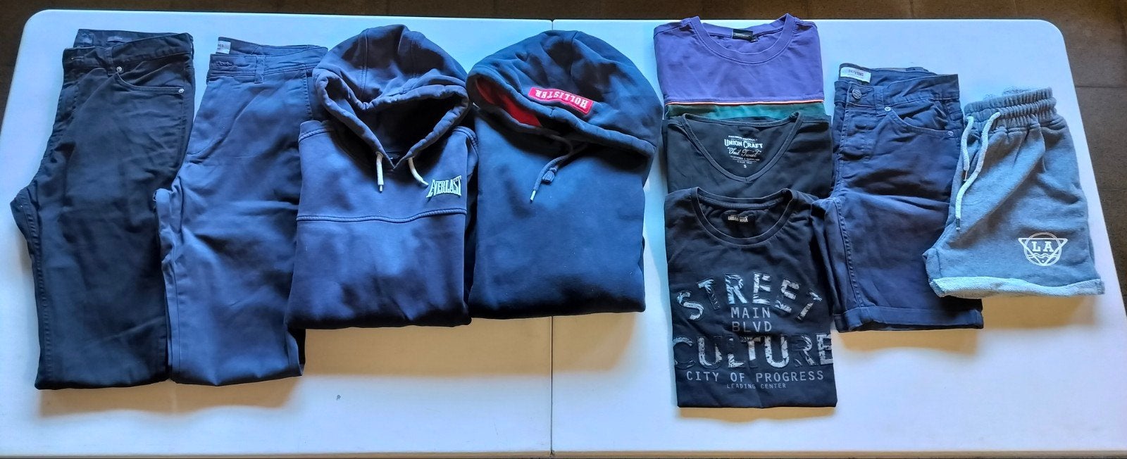 Pakket mannen kleding maat small, Kleding | Heren, Ophalen, Gedragen